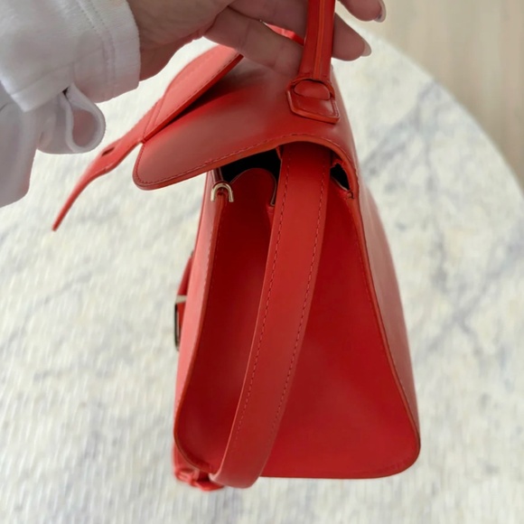 Authentic Delvaux Box Calfskin Mini Brilliant Satchel Red - Picture 13 of 16